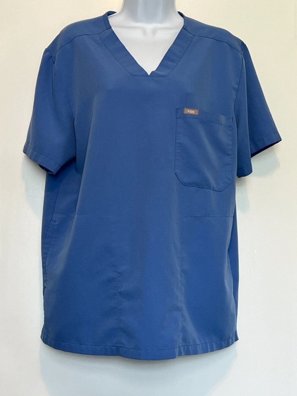 FIGS Scrub Top Technical Collection Blue 3 Pockets V Neck TM3000 Men's Medium